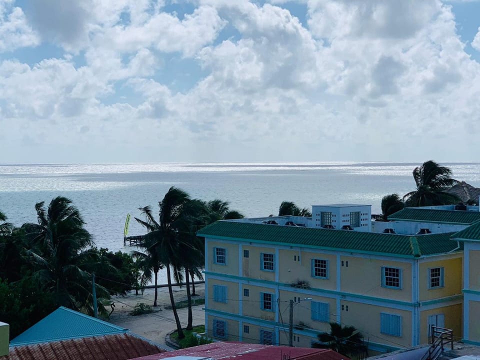 Laguna Hotel Hotel in San Pedro