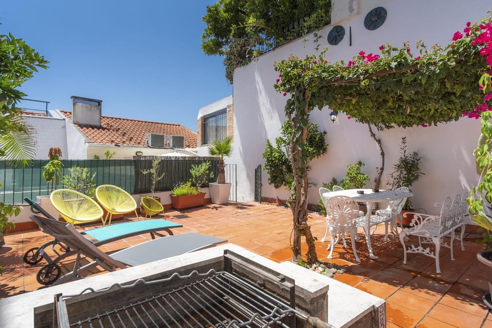 LV Premier Bica- BI Hotel in Lisbon
