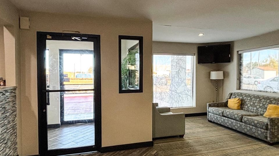 Studio 6 Suites Richland, MS / Jackson Hotel in Richland