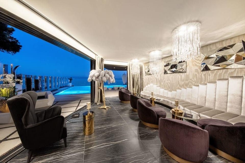 Posh Residence Luxury Suites Hotel in Split