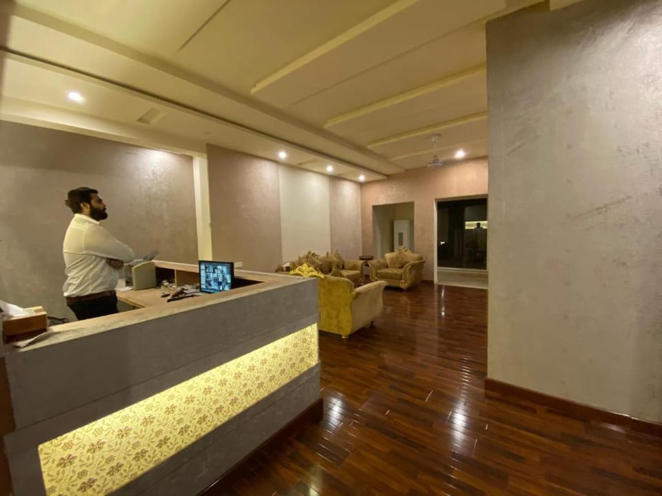 Shelton’s Rezidor Lahore Hotel in Lahore