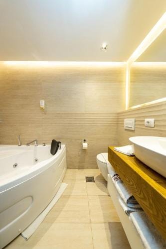 Hotel - Kulla e Zenel Beut Hotel in Montenegro