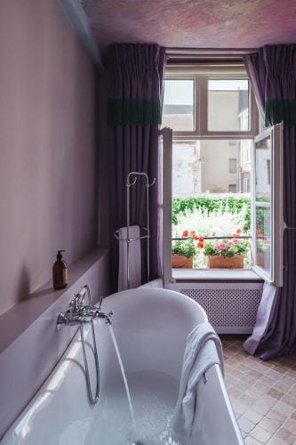 Flora Hotel in Antwerp