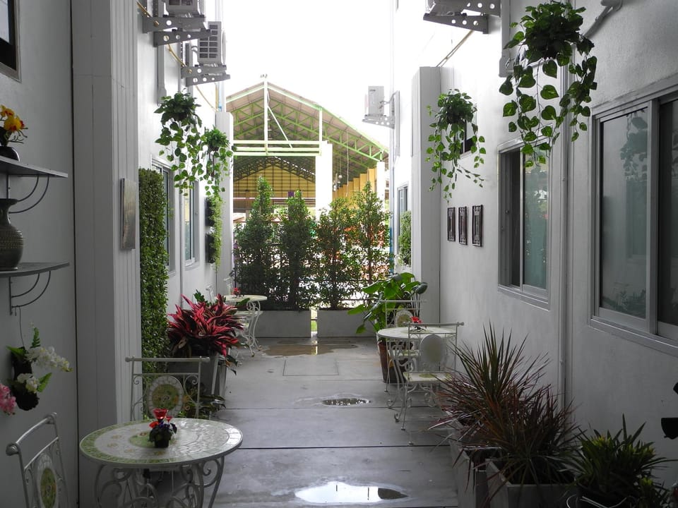 Phet Cha-am Plaza&Resort Resort in Thailand