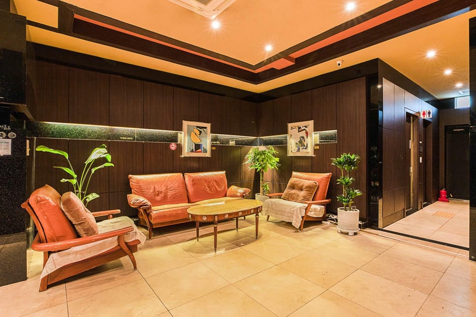 Seocho Yuwon Hotel Nambu Terminal Hotel in Seoul