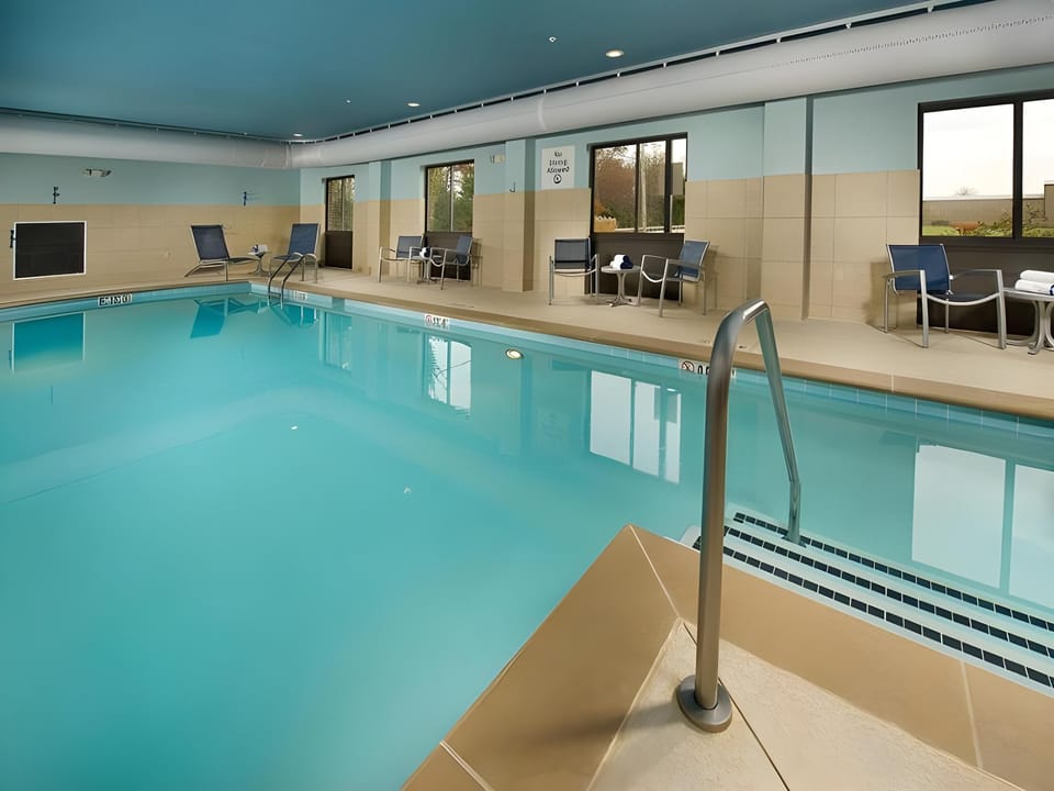 Holiday Inn Express - Tullahoma By IHG Hotel in Tennessee