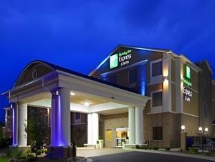 Holiday Inn Express Hotel and Suites Pearsall By IHG Hotel in Rio Grande