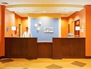 Holiday Inn Express Hotel and Suites Pearsall By IHG Hotel in Rio Grande