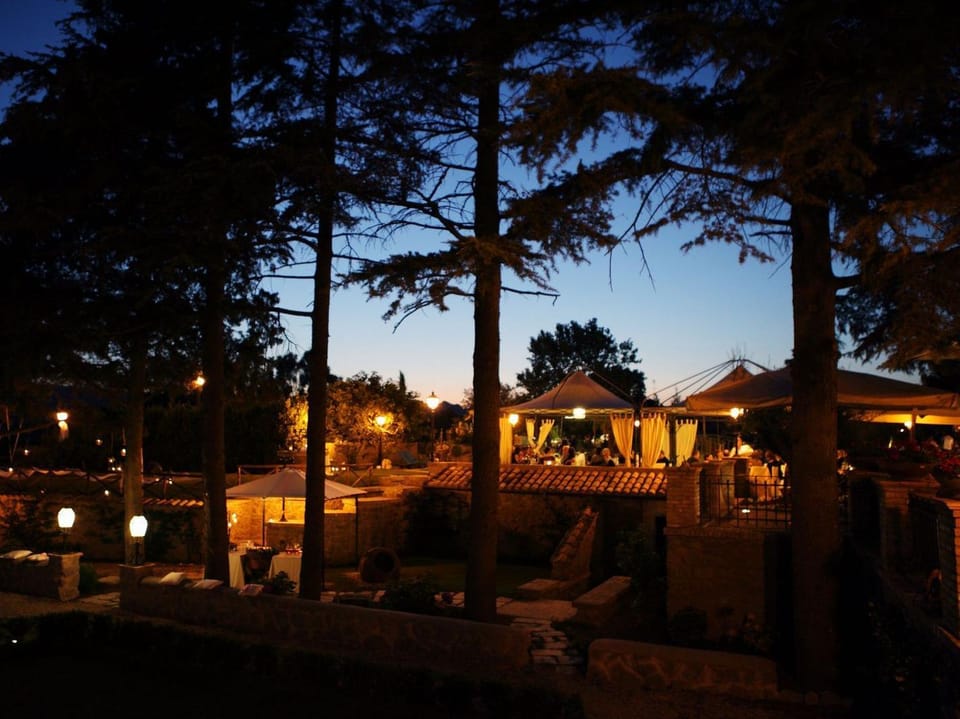 Relais Il Postiglione - Antica Posta dei Chigi Hotel in Lazio