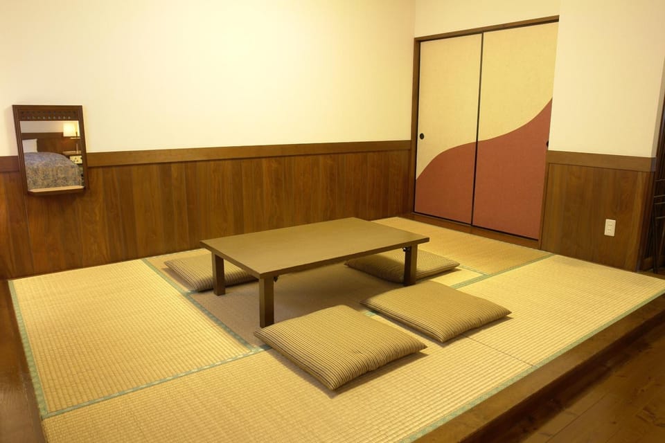Hotel Rakuchin Hotel in Naha