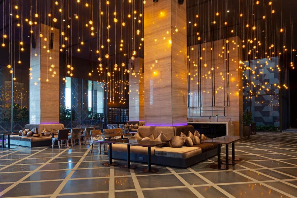 SUN & MOON, Riverside Hotel Hotel in Phnom Penh Province