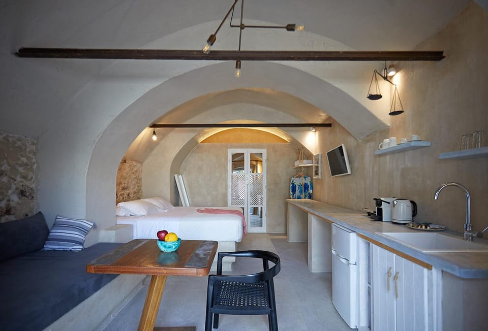 Oia's Cellars Hotel in Oia