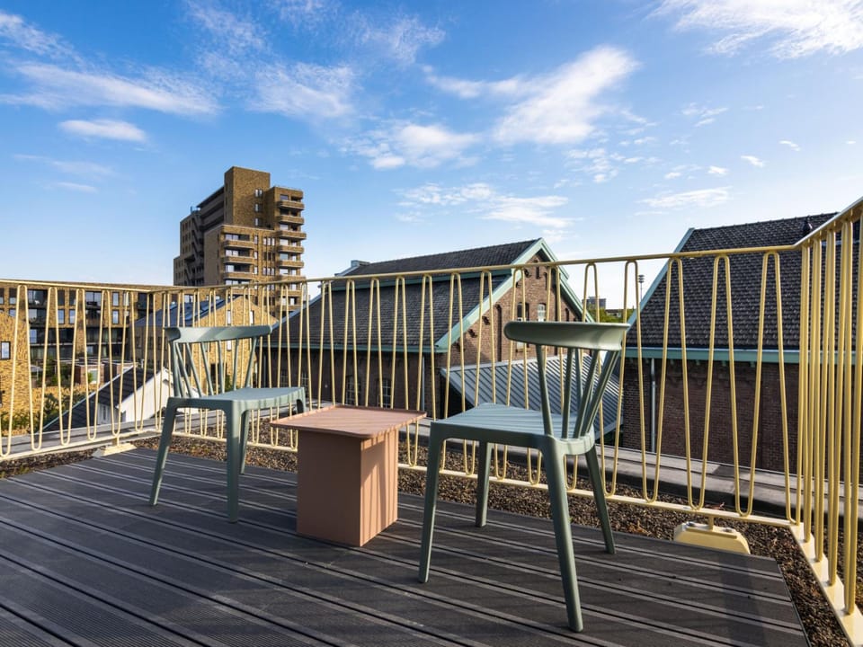 Limehome Eindhoven Gashouder Hotel in Eindhoven