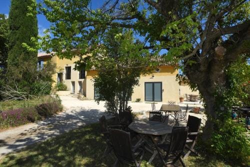 Le Mas Soli - Gites et Reception Hotel in Provence-Alpes-Côte d'Azur