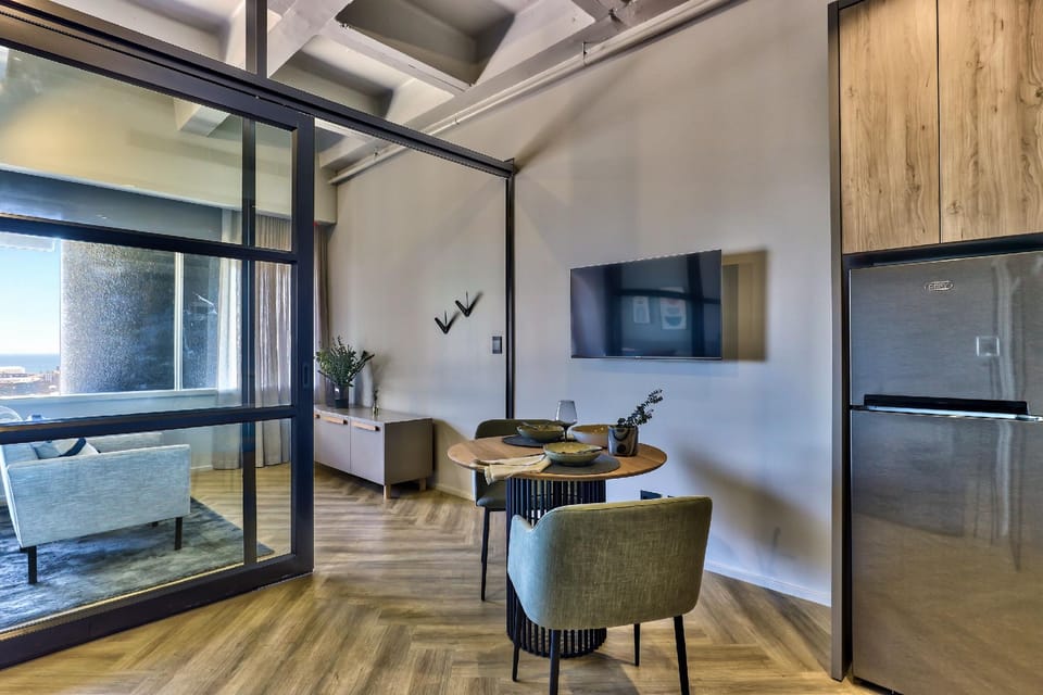 WINK Aparthotel One Thibault Hotel in Cape Town