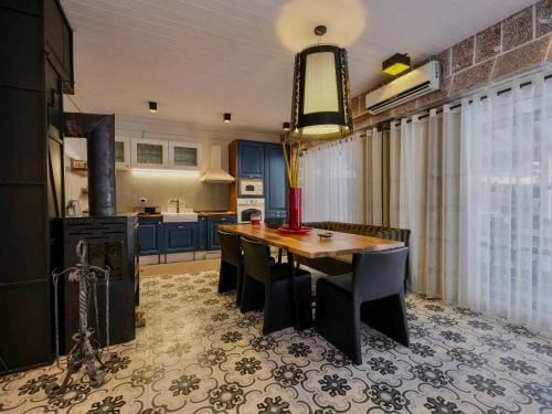 Designer Villa Voskopoje Hotel in North Macedonia