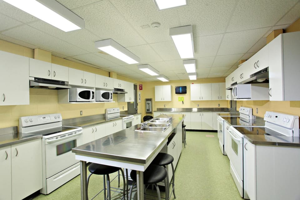 Residence & Conference Centre - Sudbury West Apartment hotel in Sudbury