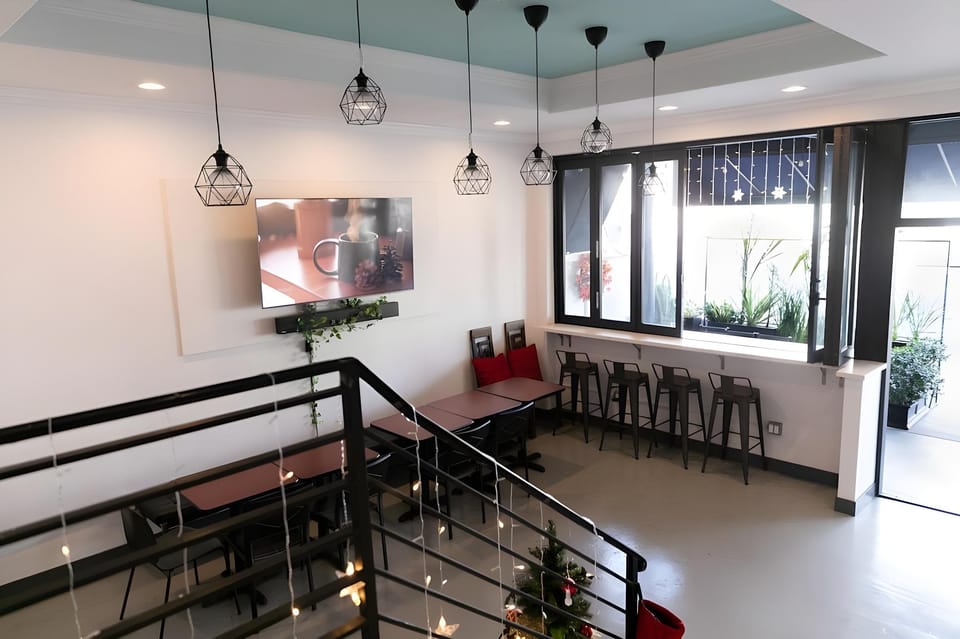 Hometel suites Hotel Hotel in San Fernando Valley