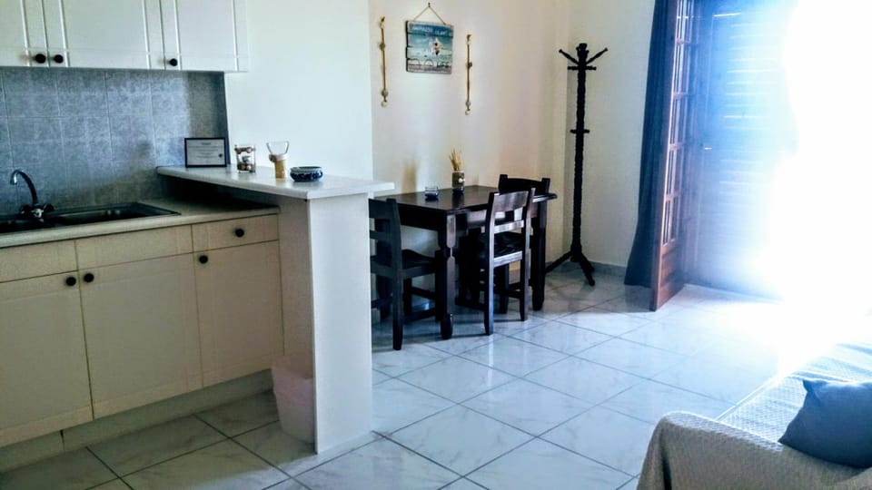 Sunrise Sarelas Apartment hotel in Messenia