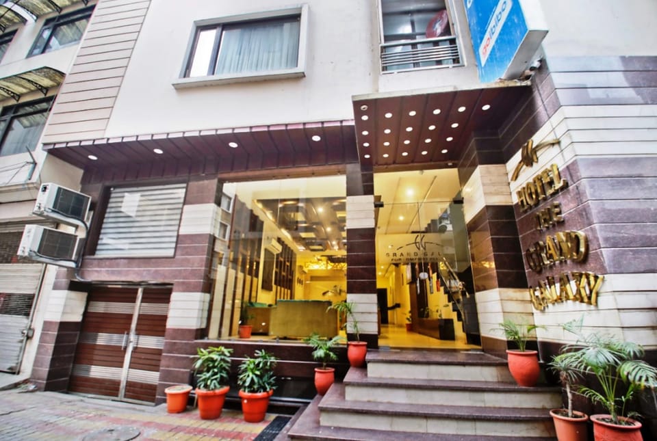 Hotel Royals Grand Galaxy Hotel in Punjab, India