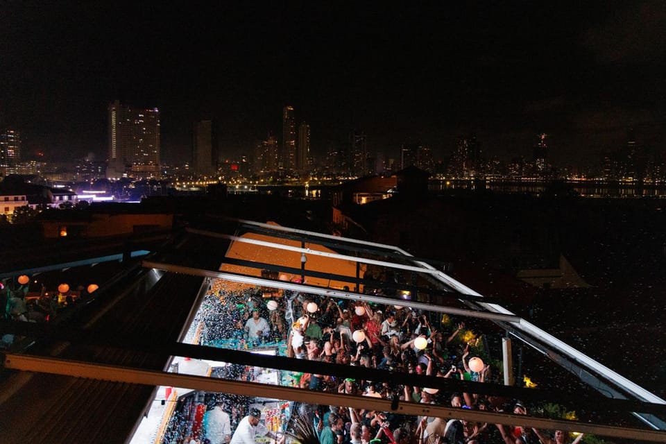 Tantalo Hotel - Kitchen - Roofbar Hotel in Panama City, Panama