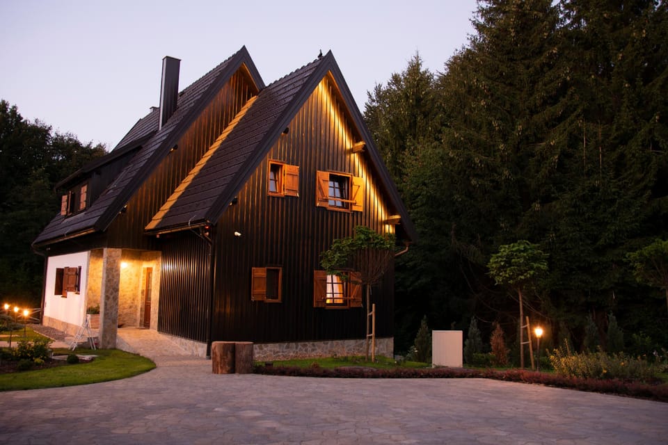 Boutique Villa Pearl of Plitvice Lakes Lodge in Plitvice Lakes Park