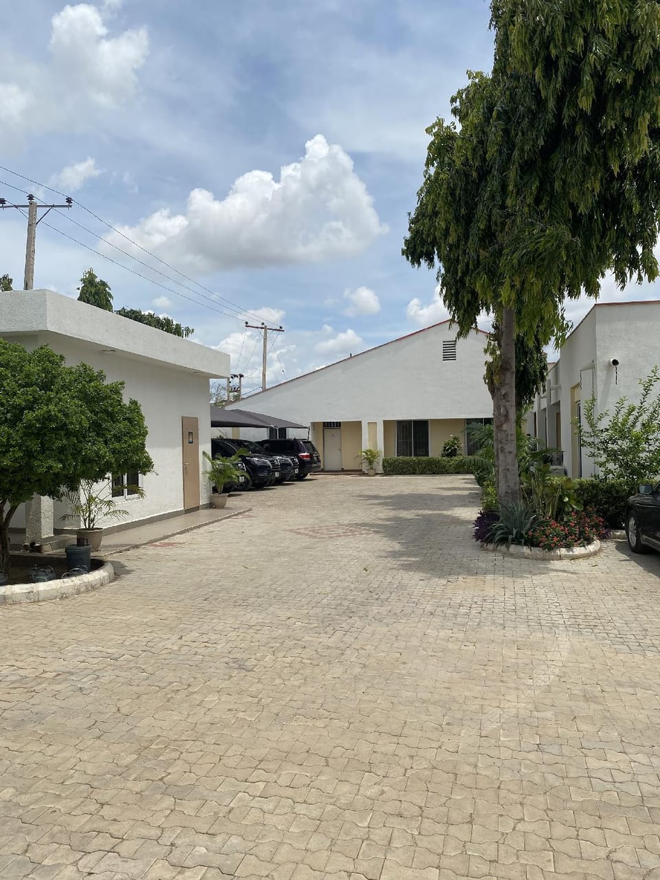 Sanda Lodge Hotel in Cameroon
