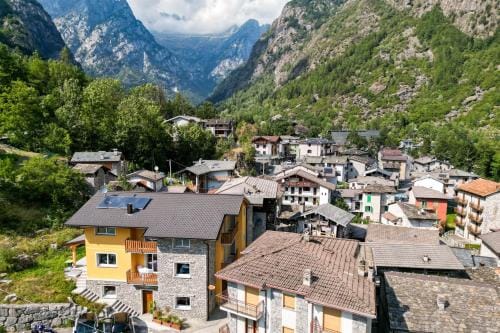 B & B Il Sottobosco Hotel in Canton of Grisons