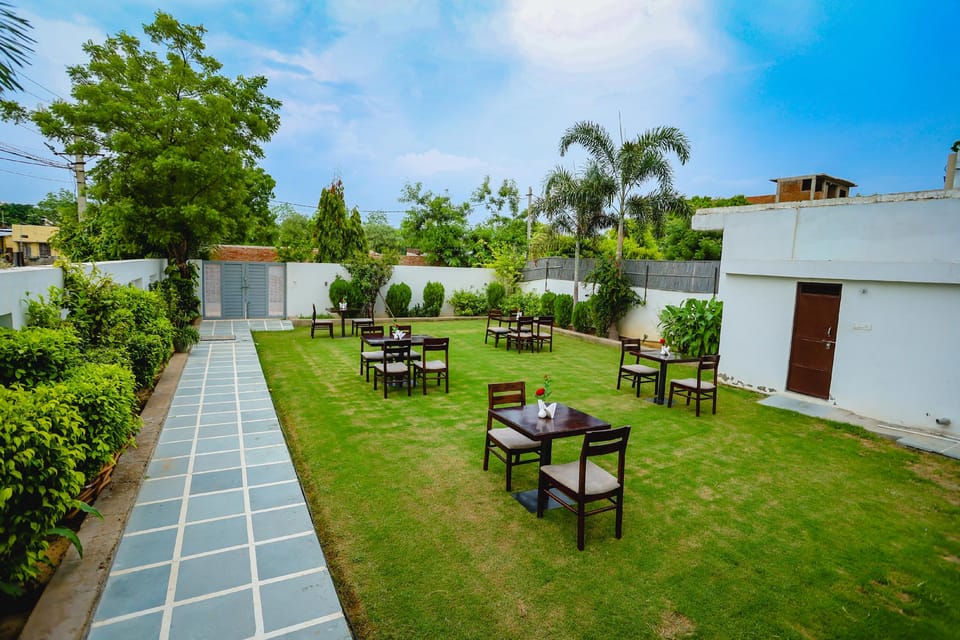 Hotel Gurukripa Hotel in Jaipur
