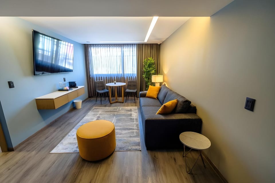 Alia Inn Boutique WTC Hotel in Mexico City