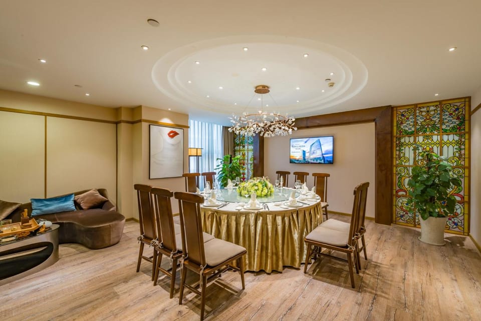 Rezen Hotel Chongqing Shanggao Hotel in China
