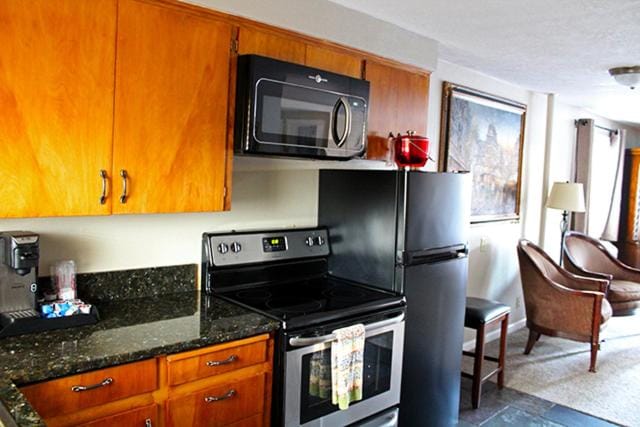 Silverton Inn & Suites Hotel in Clackamas County
