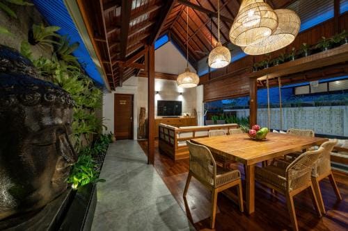 Dua villas Bali - Modern Balinese Escape Hotel in Mengwi