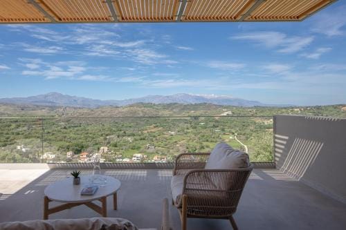 Eforasis Villas, with Heated Spa Whirlpool, by ThinkVilla Hotel in Crete