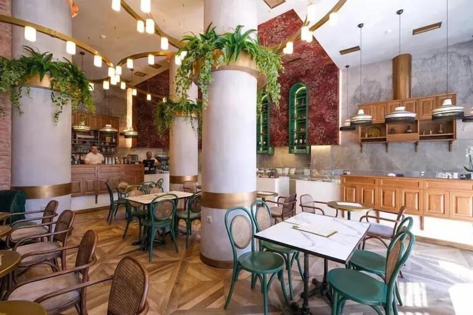 Belle Athenes - Luxury Rooms at Monastiraki Railway Station Hotel in Athens