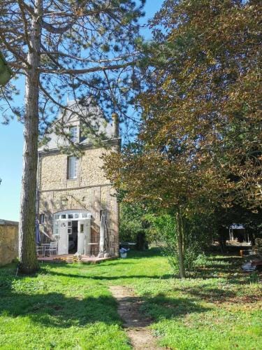 Chateau De Swann Hotel in Normandy