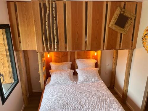 LE DOMAINE DES CYGNES Lodge in Brittany