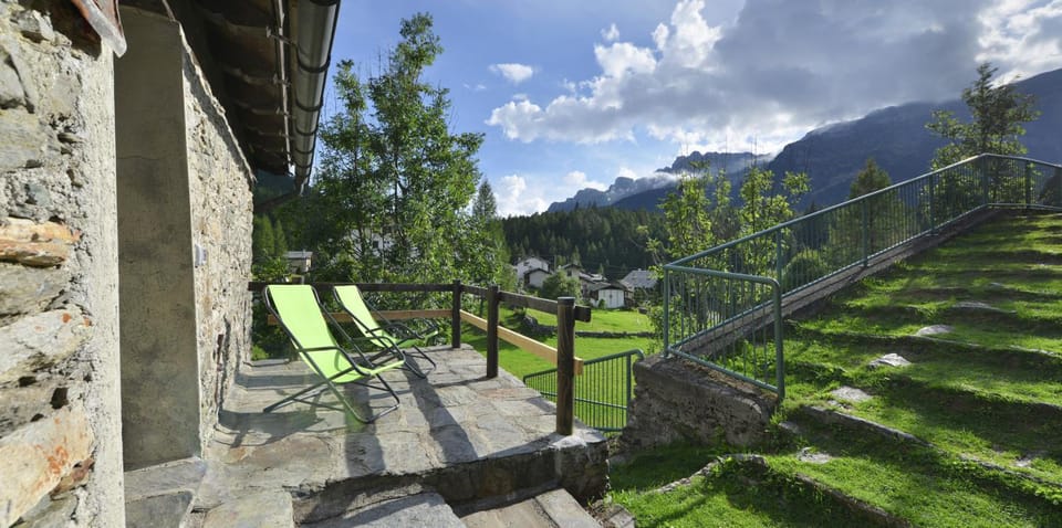 Albergo Casa Alpina San Luigi Hotel in Canton of Grisons