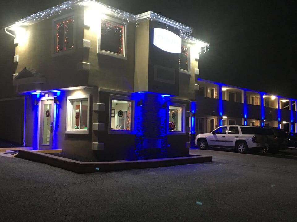 Travel Inn & Suites Flemington Hotel in Jersey Shore