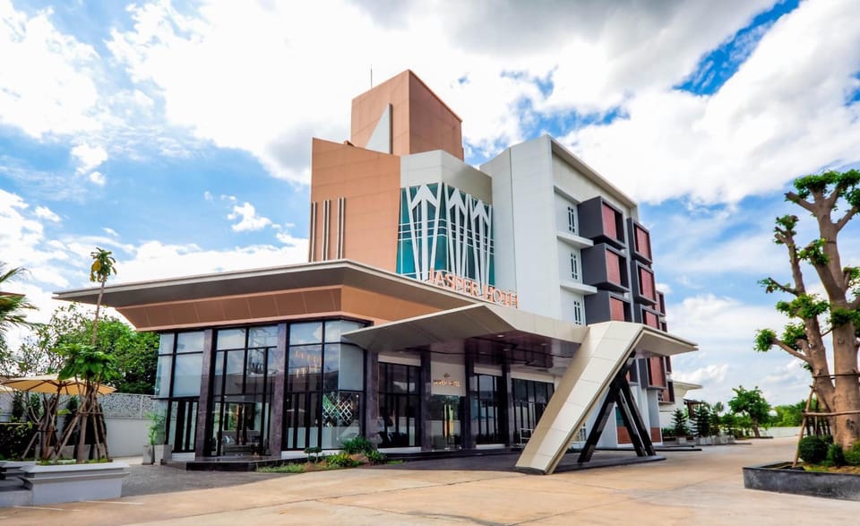 Jasper Hotel Hotel in Laos
