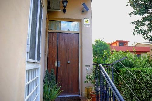 Eva Capital Guest House Hotel in Rome