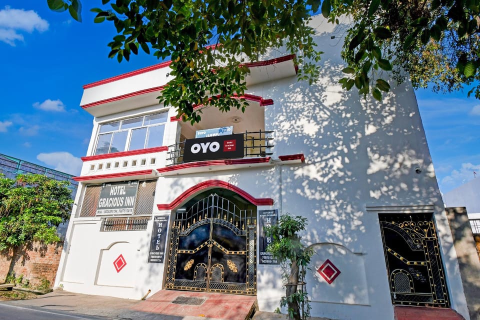 Hotel O gracious inn Hotel in Lucknow