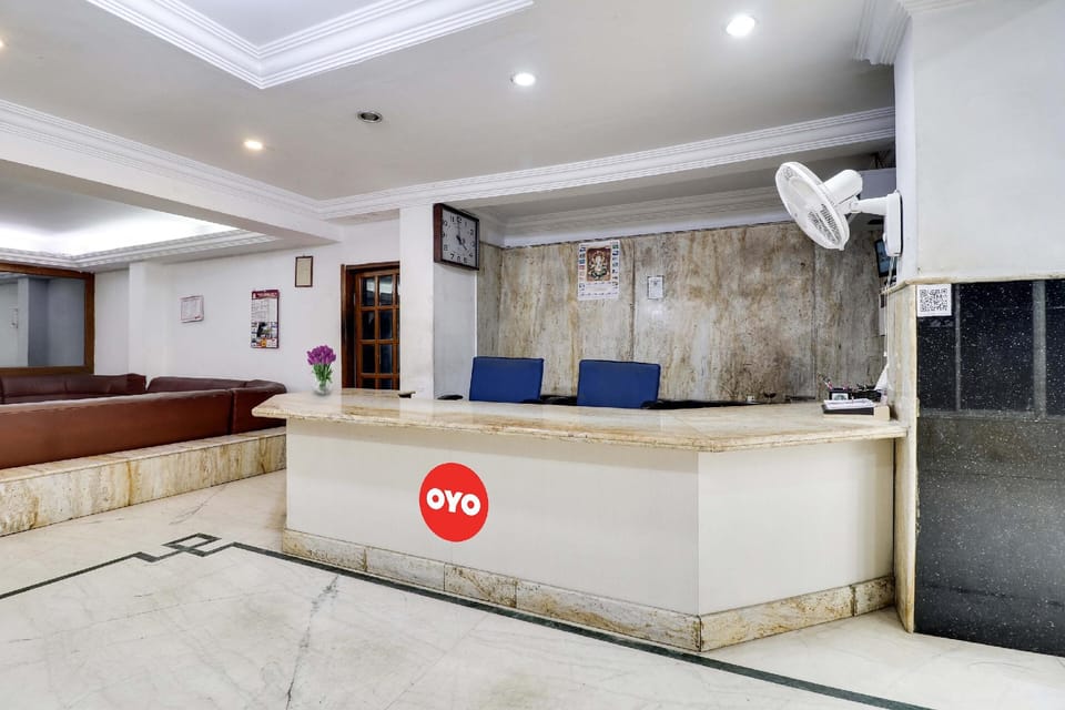 SPOT ON 93332 Hotel Maharaja Hotel in Mysuru