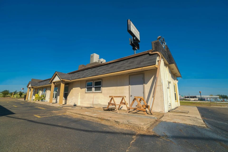 Hotel Comfort Stay by OYO Texarkana East, AR I-30 Hotel in Texarkana