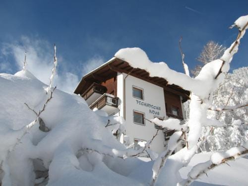 Tschatscha Nova Hotel in Canton of Grisons