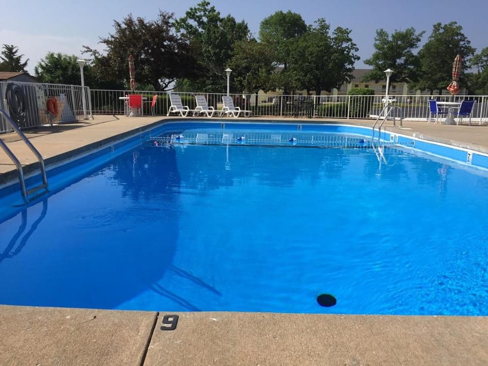 Twelve Oaks Inn Motel in Branson