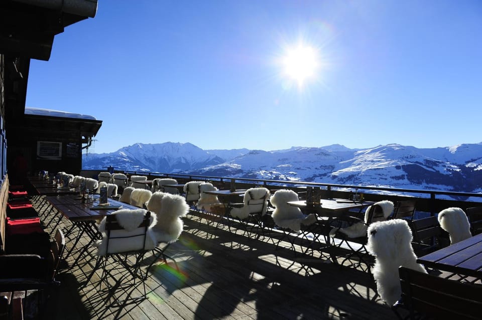 Pradas Resort Brigels Apartment hotel in Canton of Grisons
