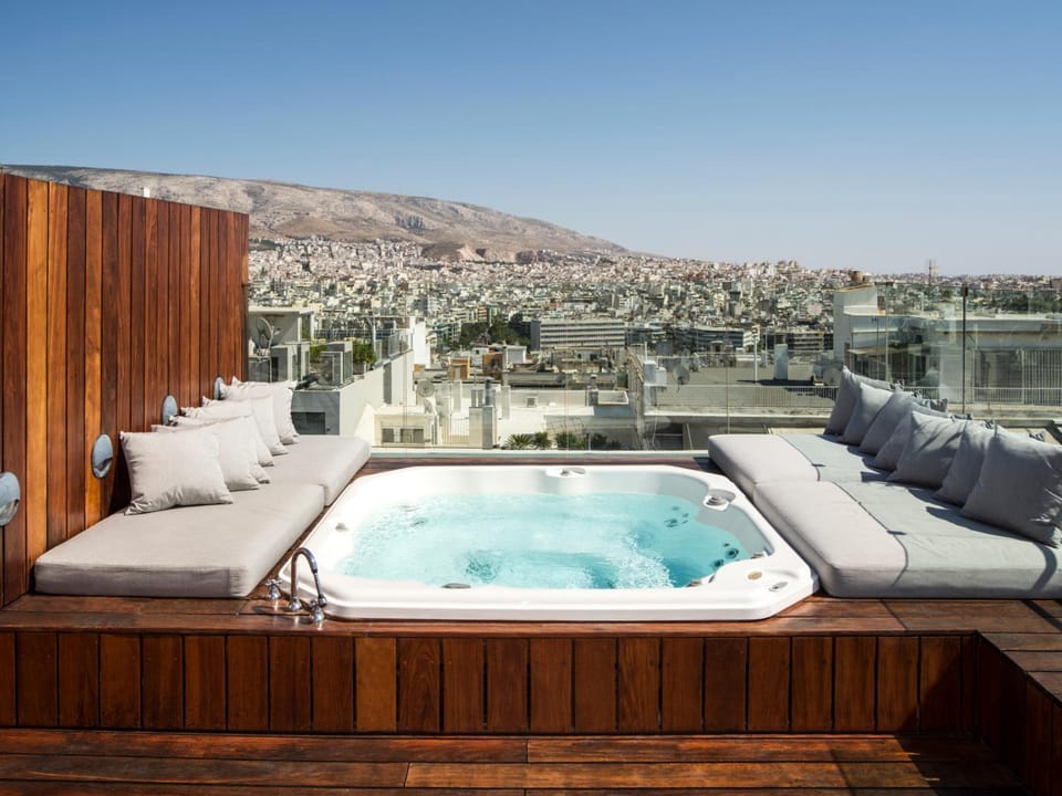 Periscope Hotel in Athens