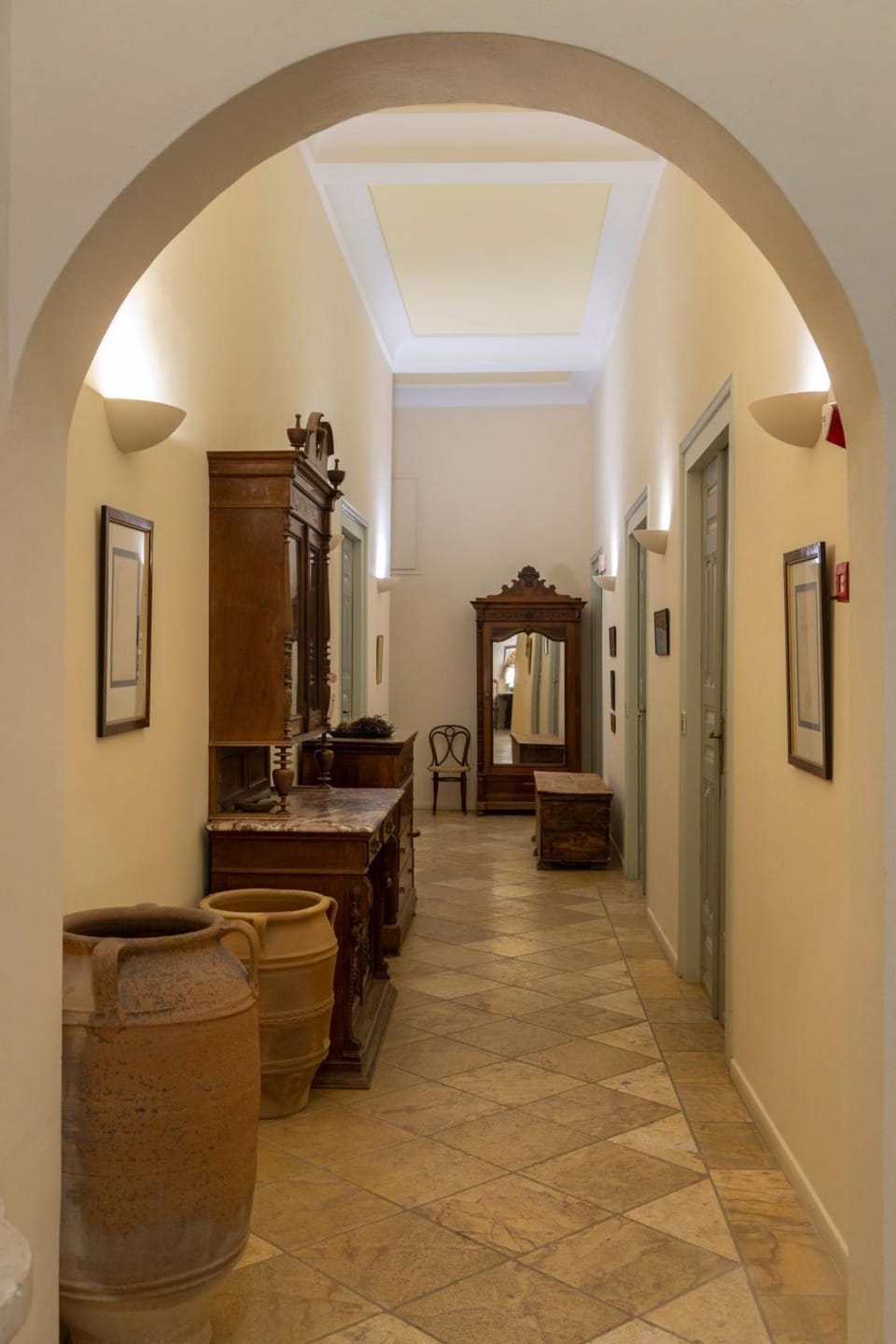 Aria Lito Mansion Hotel in Thera