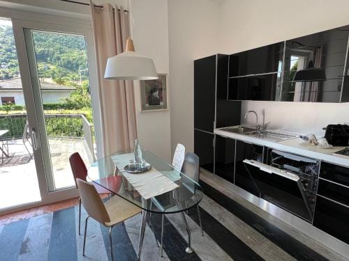 Villa Costantina with heated POOL Hotel in Cannobio